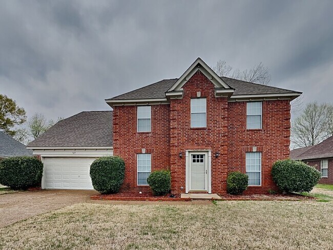 Building Photo - 5657 Wolf Pack Dr