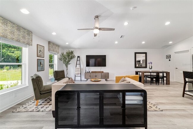 Building Photo - 4400 NW 74th Terrace