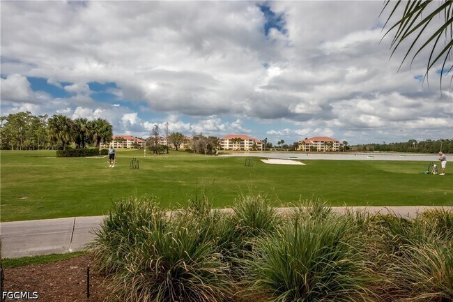 Building Photo - 10530 Amiata Way
