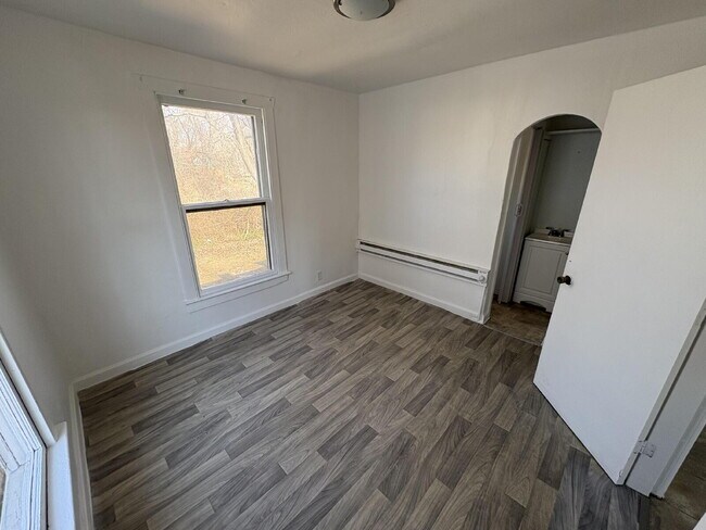 Building Photo - 1205 Upper Cahokia Rd