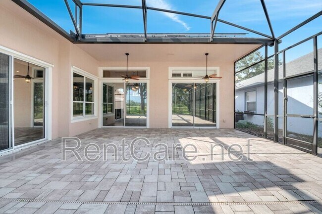 Building Photo - 219 Isle of Sky Cir