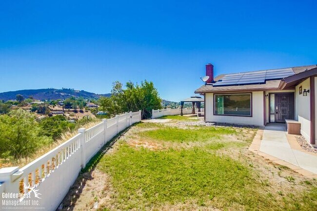Building Photo - Updated 4Bdm 3Ba Home with Spectacular Vie...