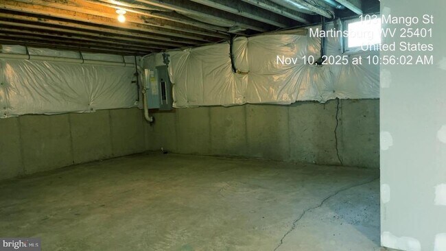 Building Photo - 103 Mango Street