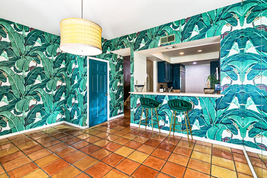 Building Photo - 8654 Pontchartrain Blvd