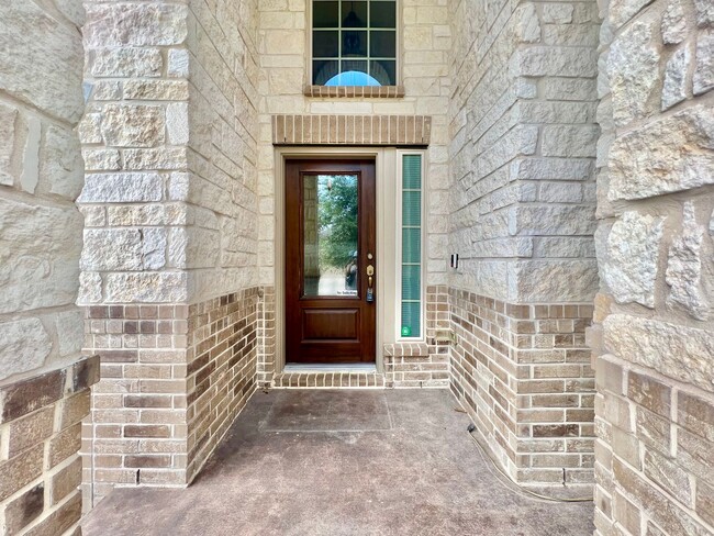 Building Photo - Gorgeous and spacious 4 bed 3.5 bath in Ka...