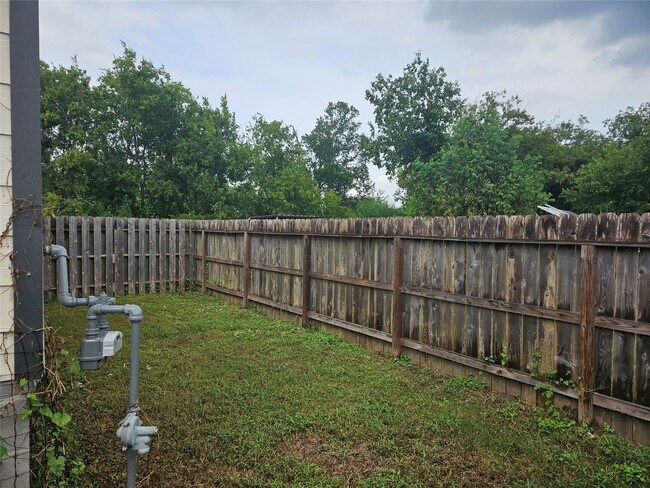 Building Photo - 4801 Wenda St