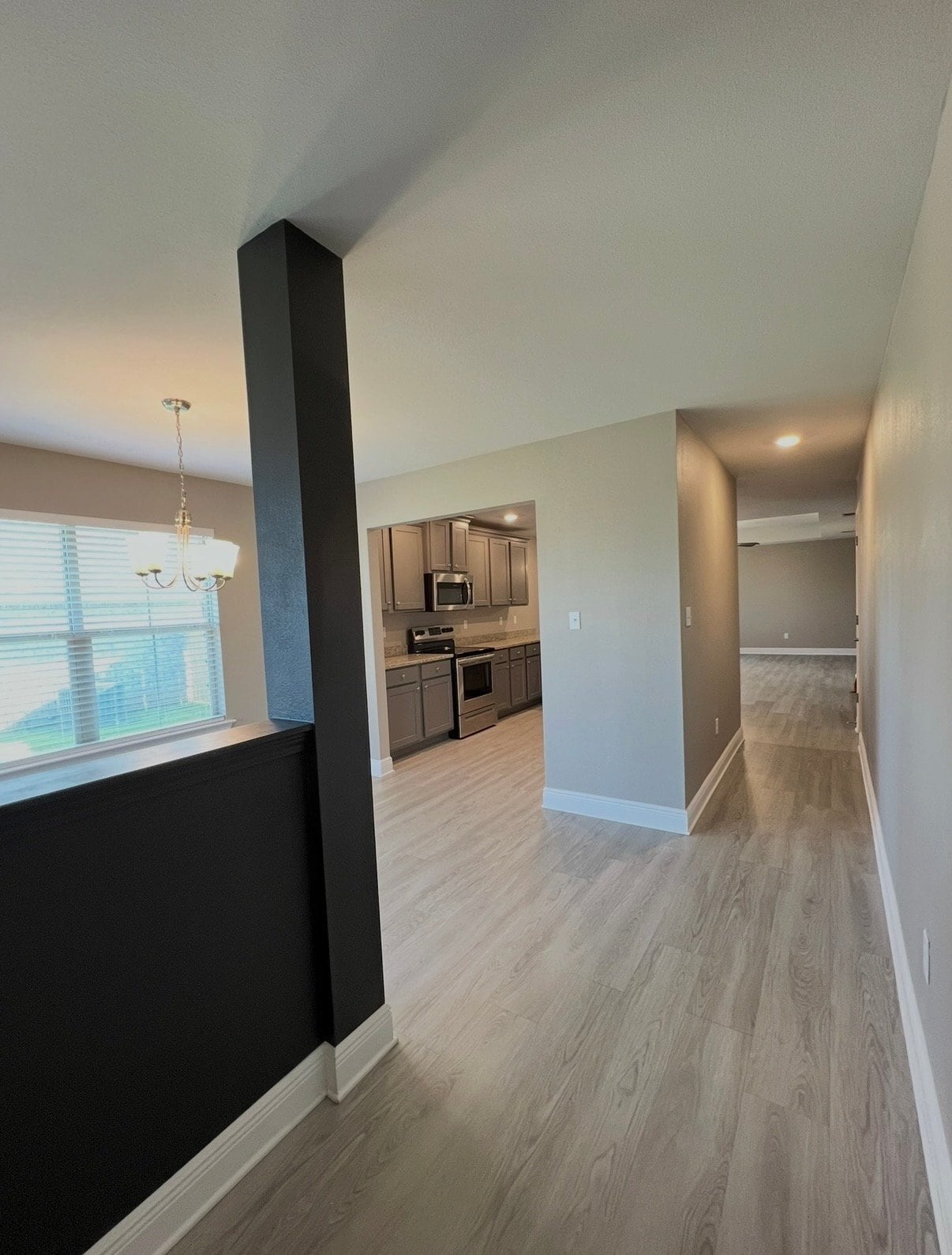 Building Photo - 14604 Canal Lp