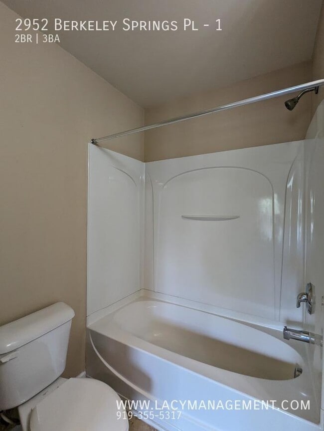 Building Photo - 2952 Berkeley Springs Pl