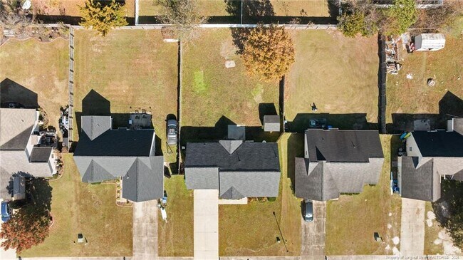 Building Photo - 7780 Buttonwood Ave