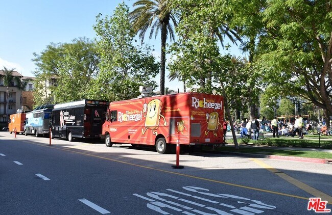 Building Photo - 13020 Pacific Promenade