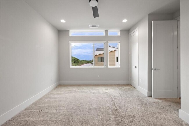 Building Photo - 5202 Pink Poppy Pass