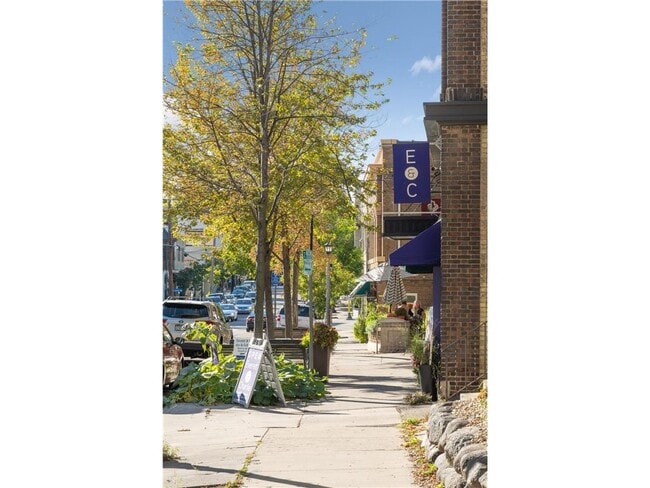 Building Photo - 4304 Beard Ave S