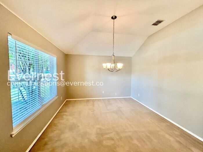 Building Photo - 11504 Aspen Creek Dr