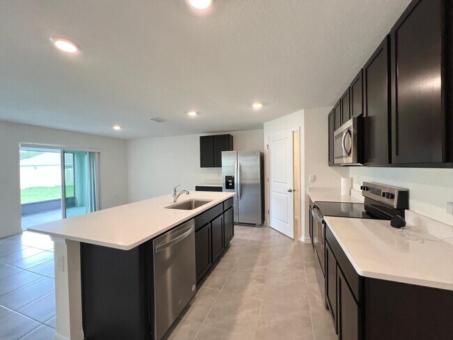 Building Photo - Beautiful, One-of-a-Kind 4-Bed, 3-Bath Hom...