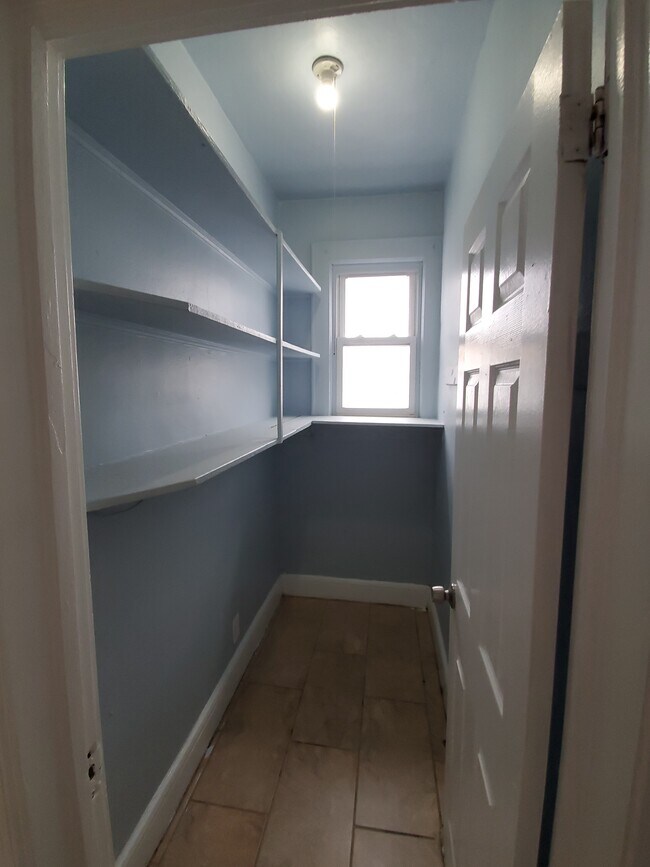 Building Photo - 130 Norman Rd