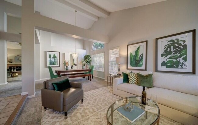 Building Photo - 3309 Colonial Ct