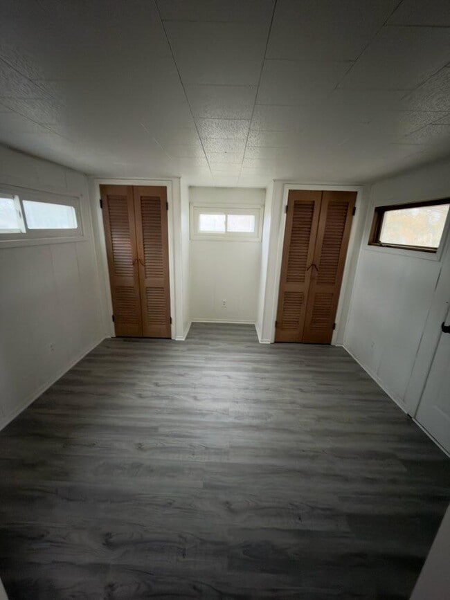 Building Photo - 1915 23rd St