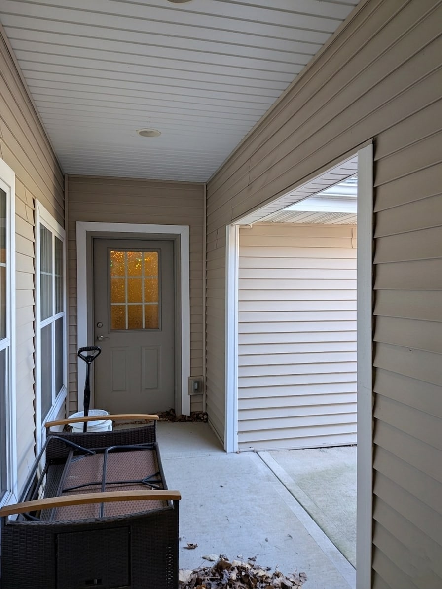 Building Photo - 4878 Innovation Dr