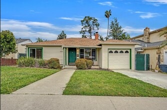 Building Photo - 4436 Stanford Ave