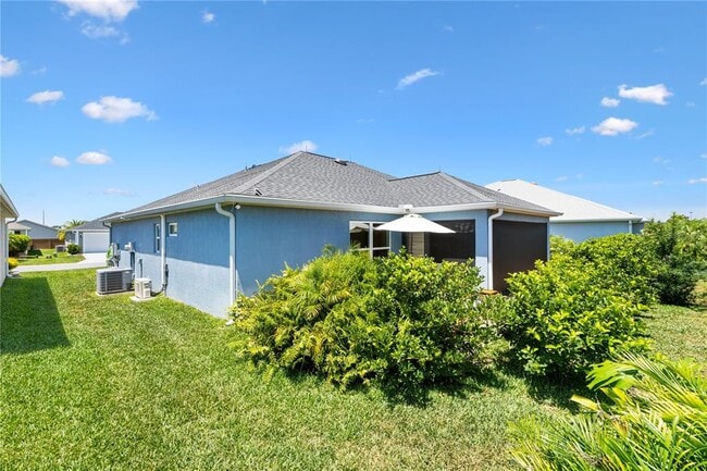 Building Photo - 2160 Biller Cir