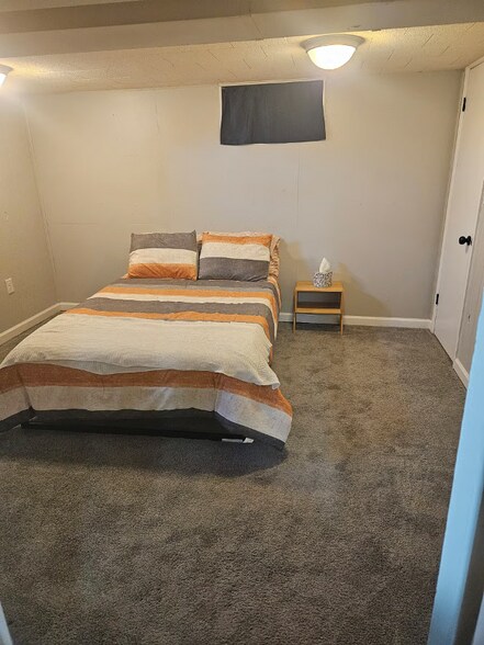 Building Photo - 5519 Madison Ave