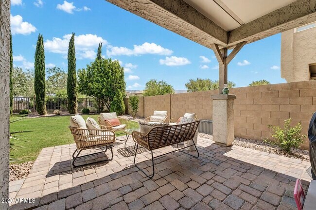 Building Photo - 5103 S Moccasin Trail