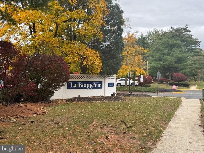 Building Photo - 1104 Berwyck Ct