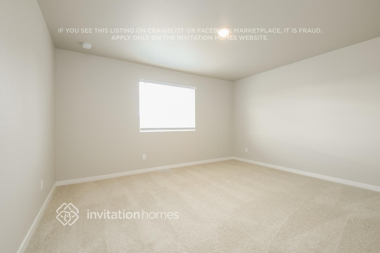 Building Photo - 7203 Dolores Ave