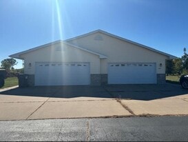 Building Photo - 14535 46th Ave