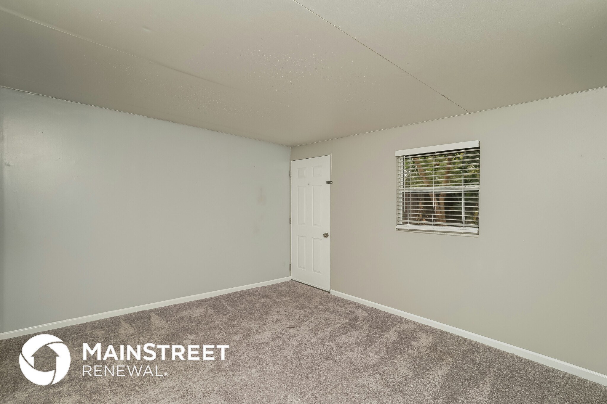 Building Photo - 14206 Village Terrace Dr