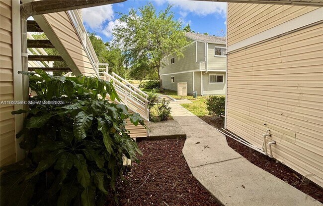 Building Photo - 3449 NW 44th St