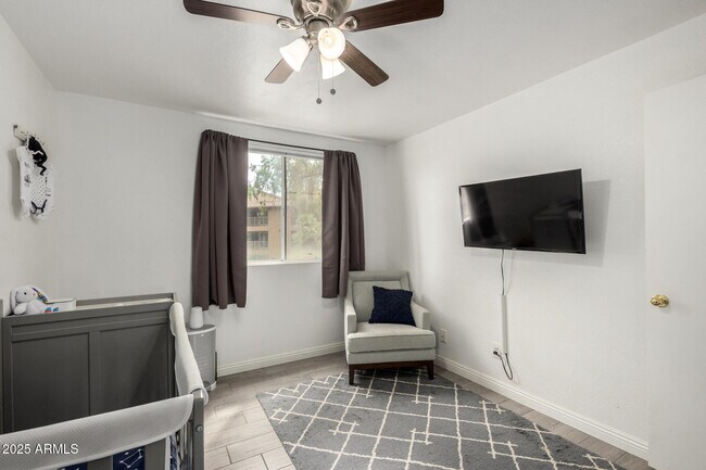 Building Photo - 18811 N 19th Ave