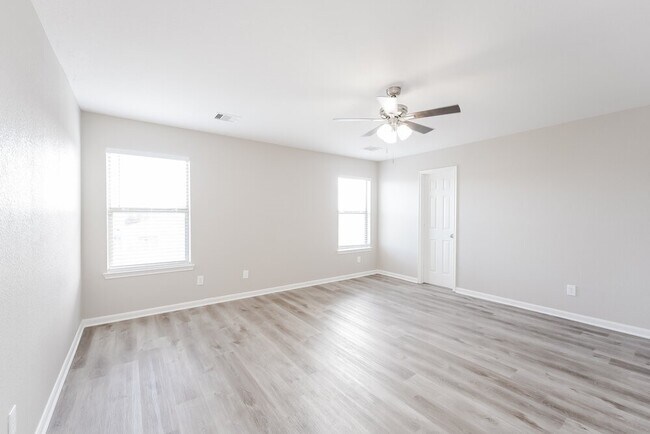 Building Photo - 20714 Tayman Oaks Dr