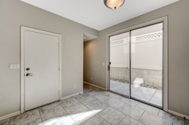 Building Photo - Charming 3-Bedroom, 2-Story Home in the Heart of Silverado Ranch!