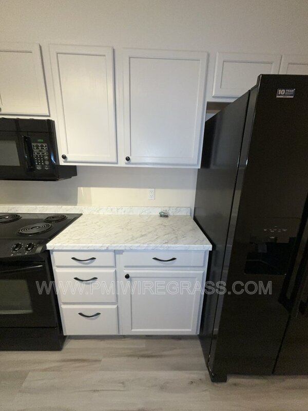 Building Photo - 214 Brookside Ln