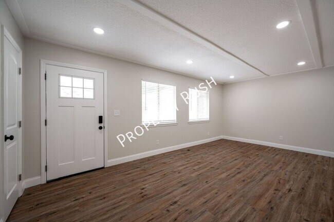 Building Photo - 7713 Nautical Way