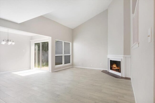 Building Photo - 10254 Bridgeland Ln
