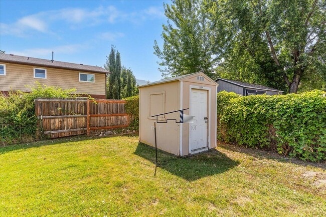 Building Photo - 772 N 800 W