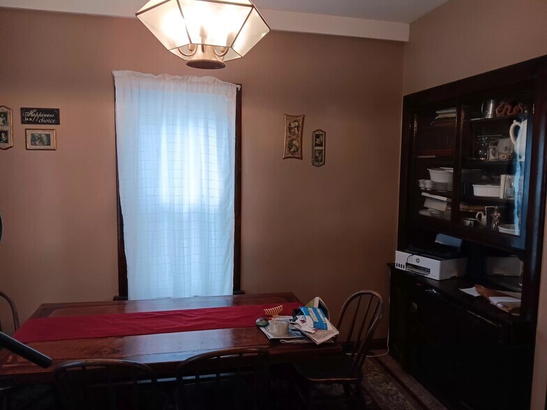 Dinning room - 2016 N 12th St