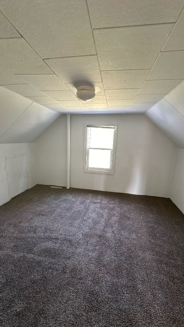 Building Photo - 3 Bedroom, 1 Bath home in Little Falls, MN with 3 car detached (Insulated & Heated) garage