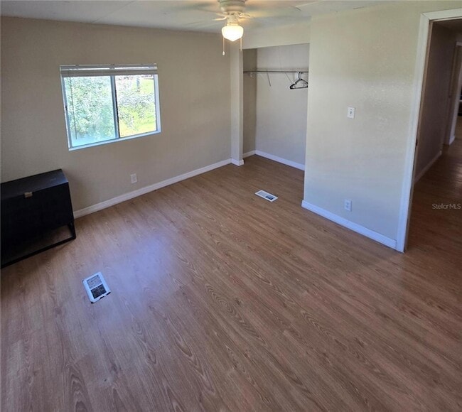 Building Photo - 1634 Dolphin Dr