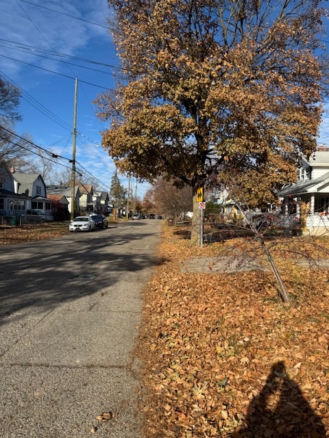 Building Photo - 301 Allen St
