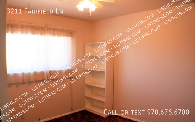 Building Photo - 3211 Fairfield Ln