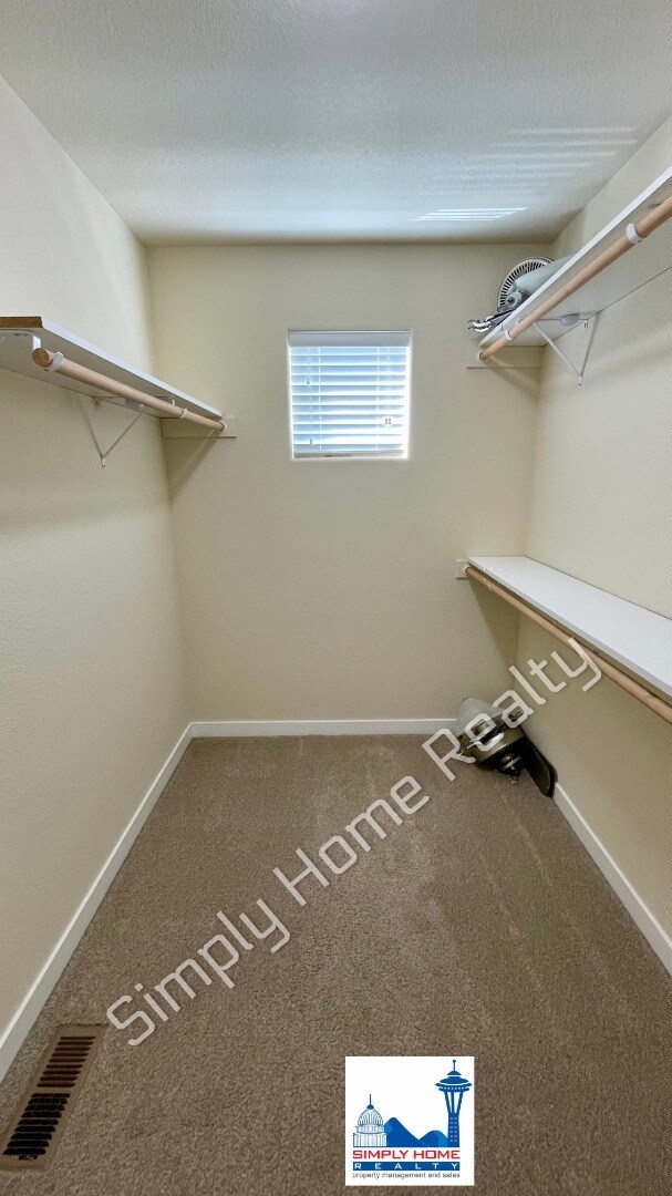Building Photo - Welcome to Your Corner-Lot Retreat!