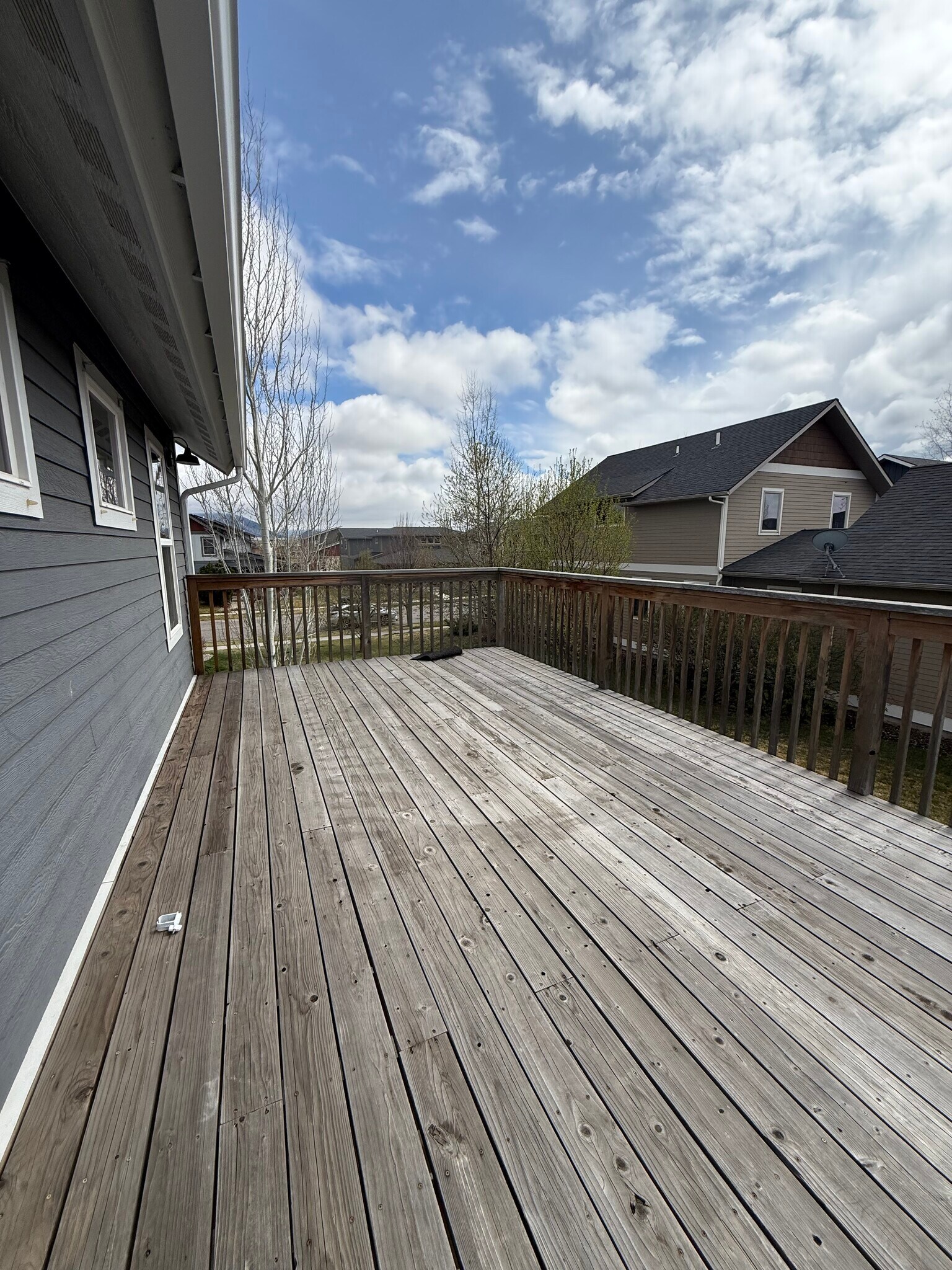 ADU deck - 3357 Sora Way