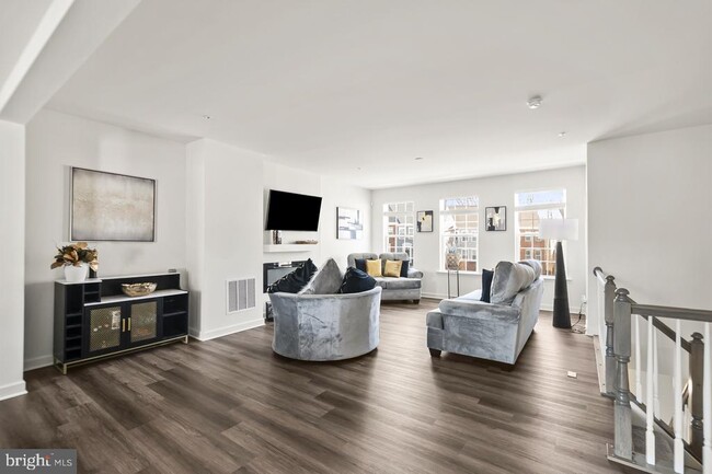 Building Photo - 311 Buckeye Cir