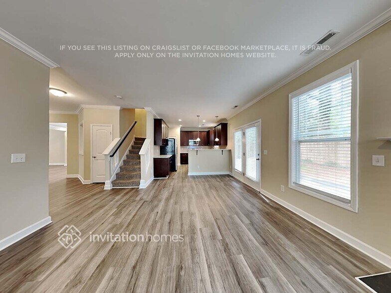 Building Photo - 600 Hadlow St