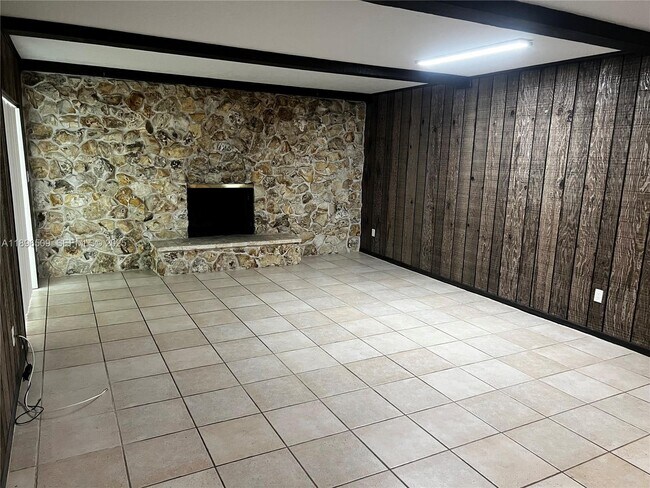 Building Photo - 7751 SW 131st St