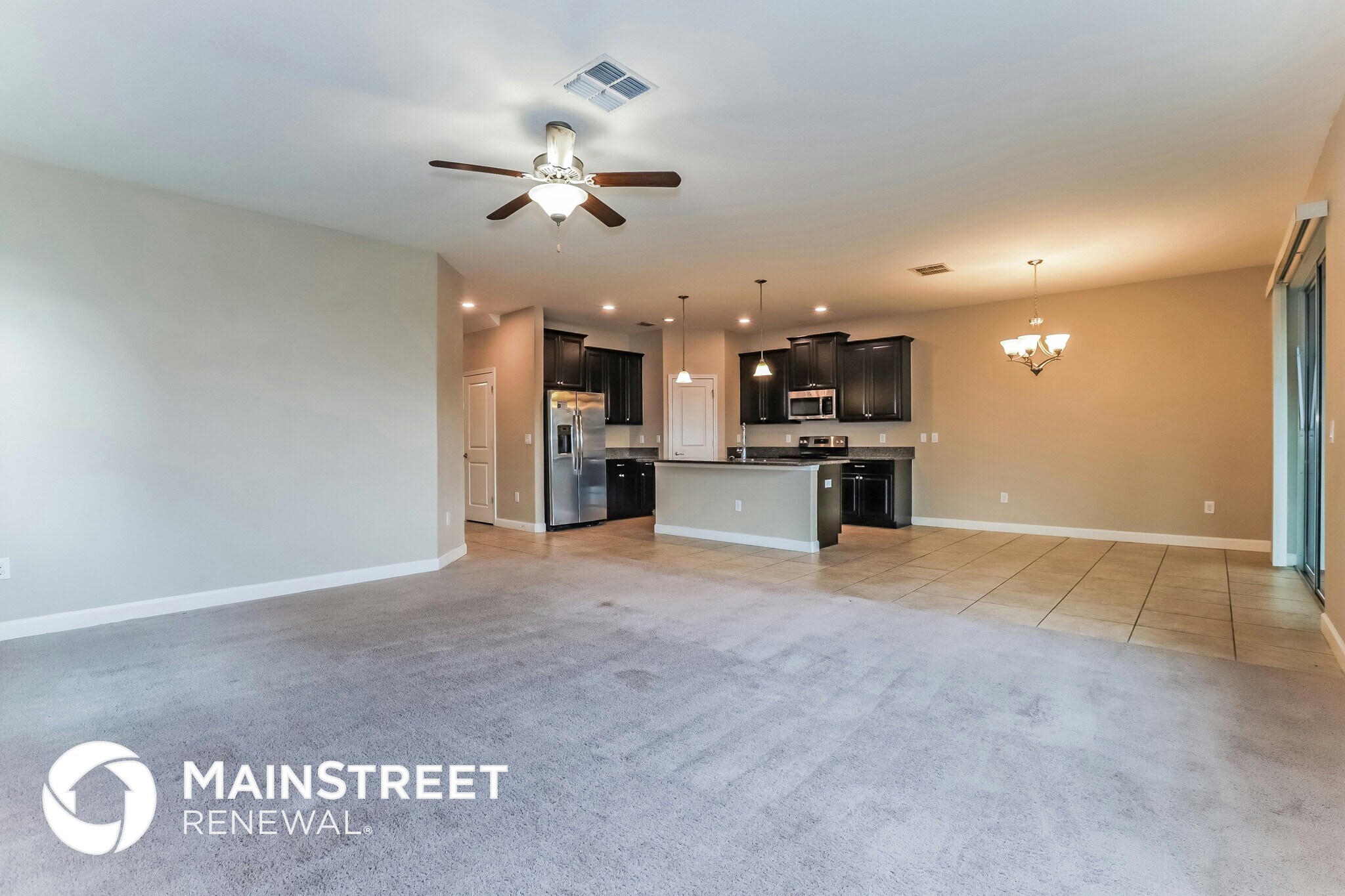 Building Photo - 1815 Hawks View Dr