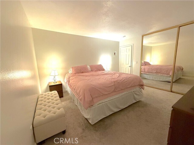 Building Photo - 660 S Glassell St